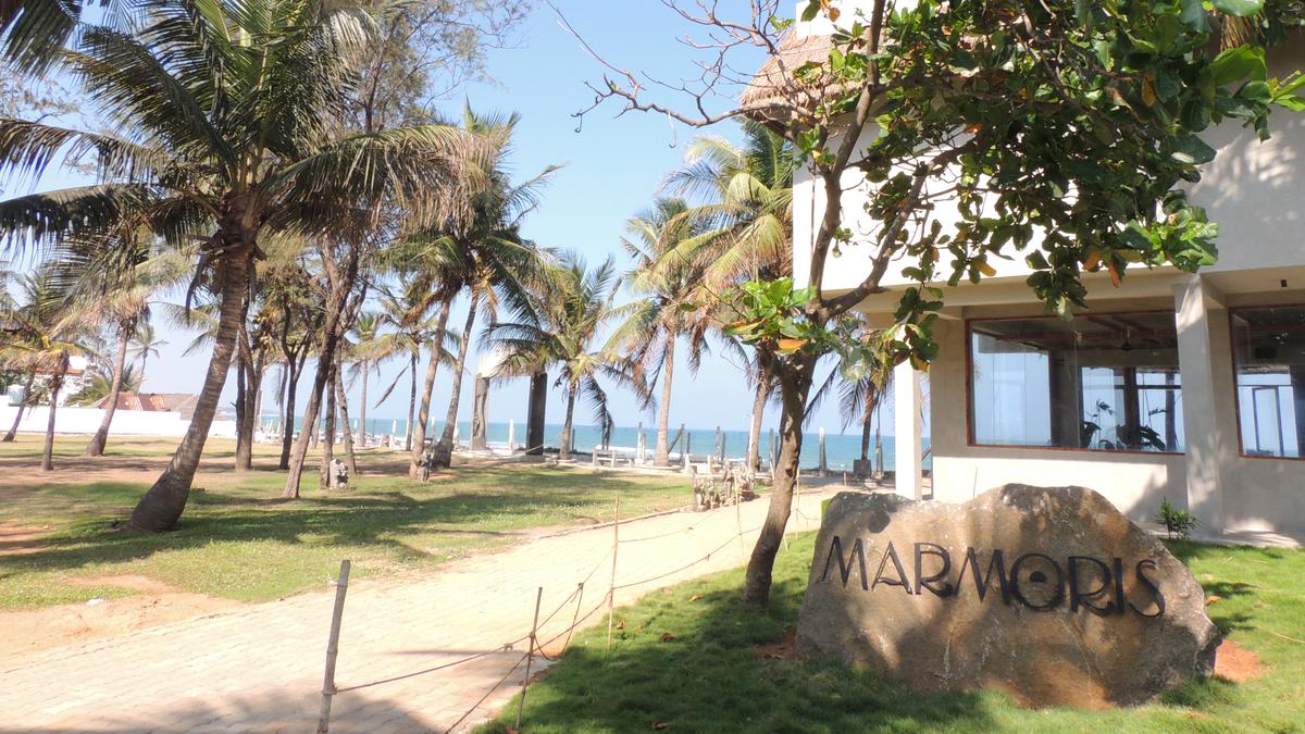Read more about the article All about Marmoris: a new beach lounge in Mamallapuram where sea meets sky