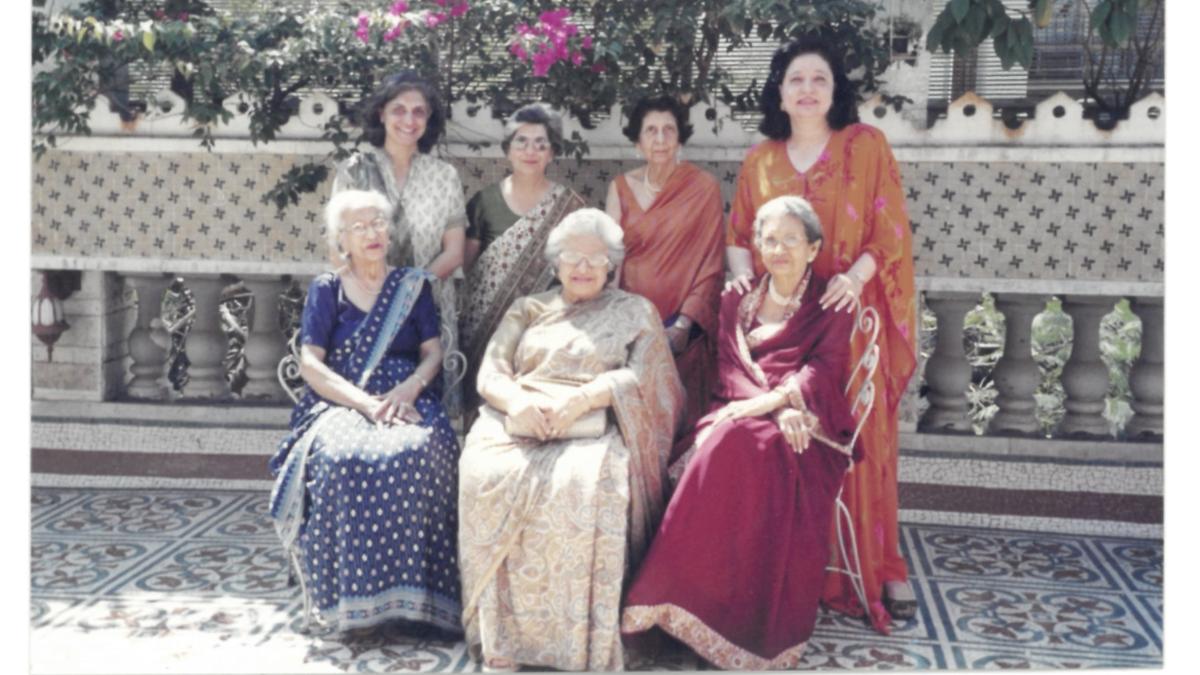 Parsi ladies and a Bombay club story