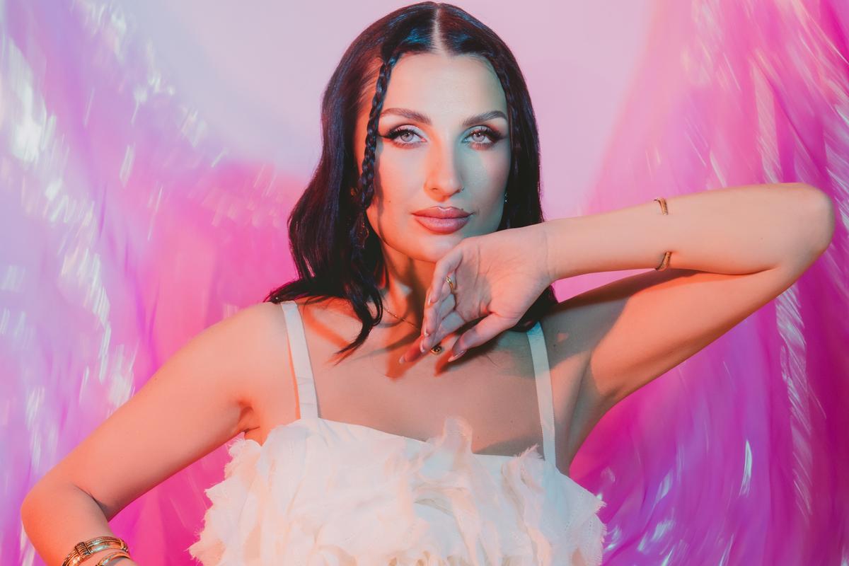 Talking about her Netflix series Love Is Blind: Sweden, Meira shares that her experience with Hindi cinema, coupled with her love for the camera, gave her the push to appear on the reality show that changed her life for good