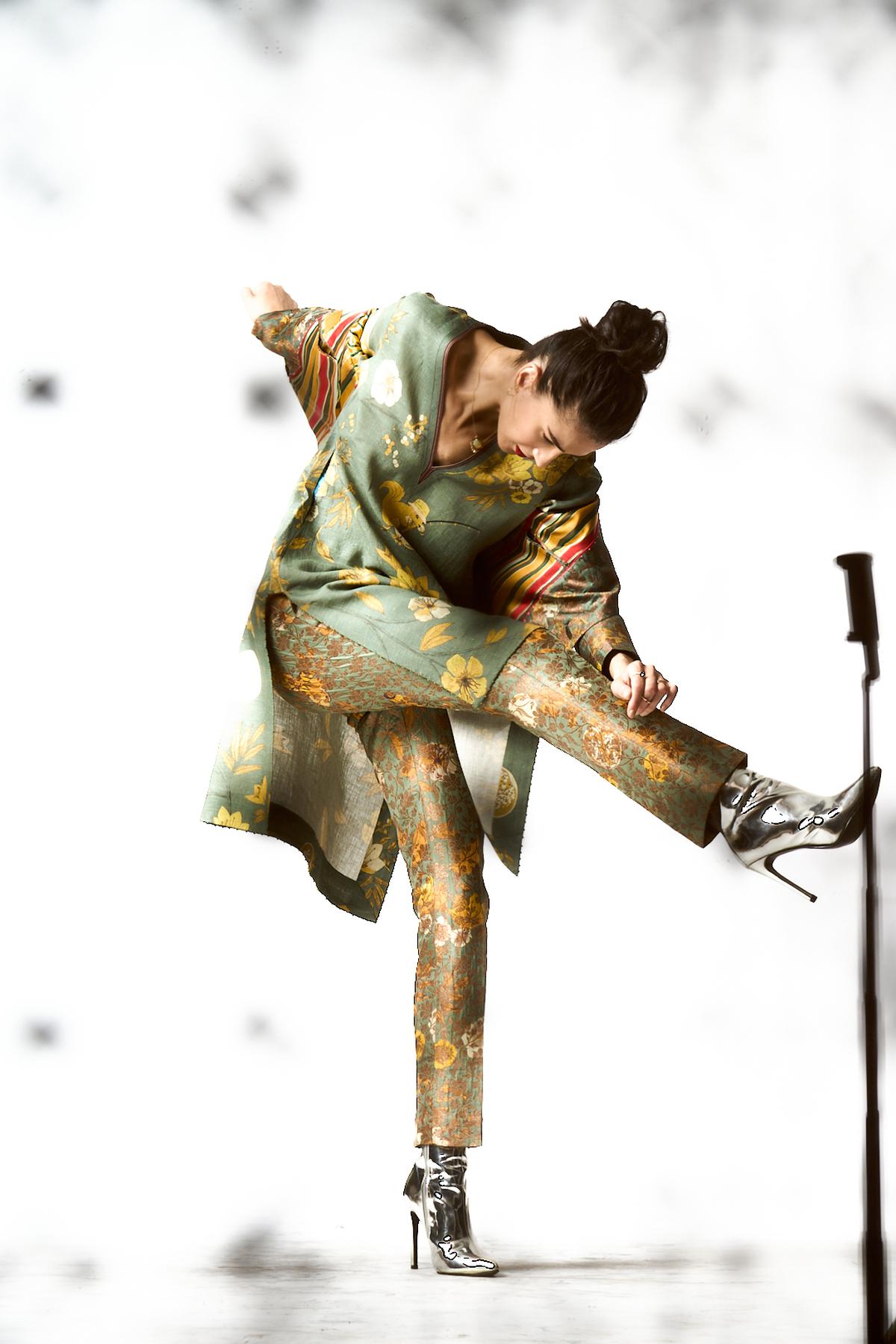 Designer Suket Dhir’s new collection celebrates the luxury of Indian handloom 3 Suket%20Dhir%2008.05.20227656