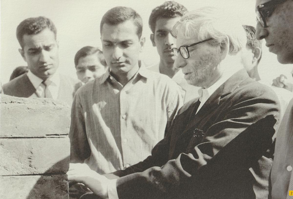 Sen Kapadia with American architect Louis Kahn