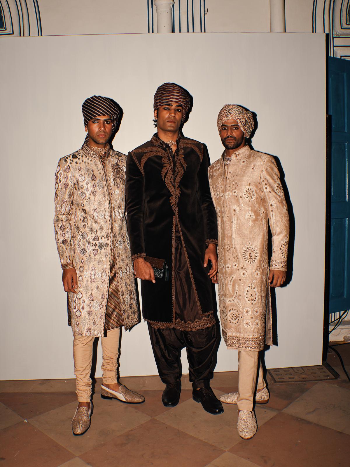 JJ Valaya’s collection for India Men’s Weekend 