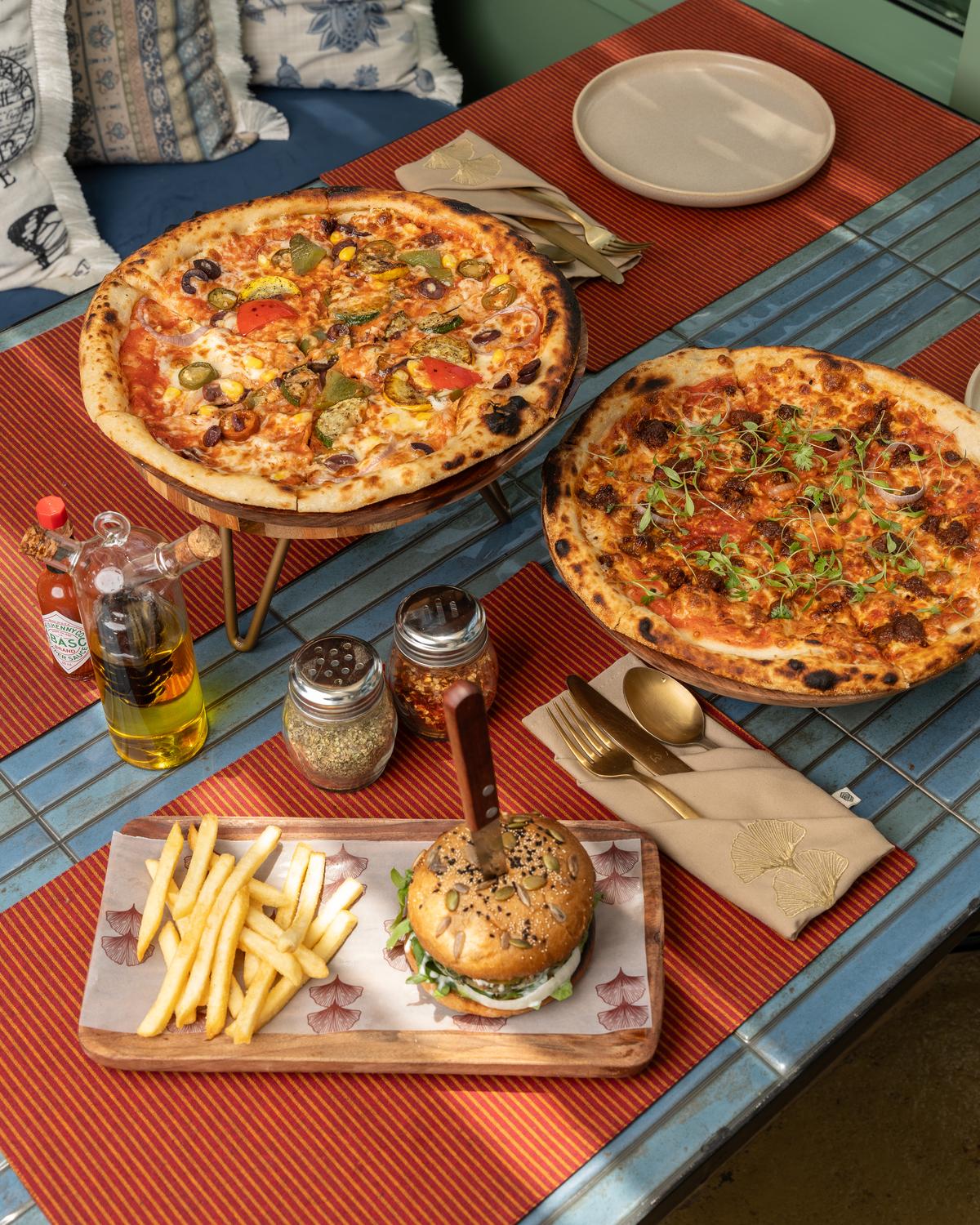 Pizzas at Solene