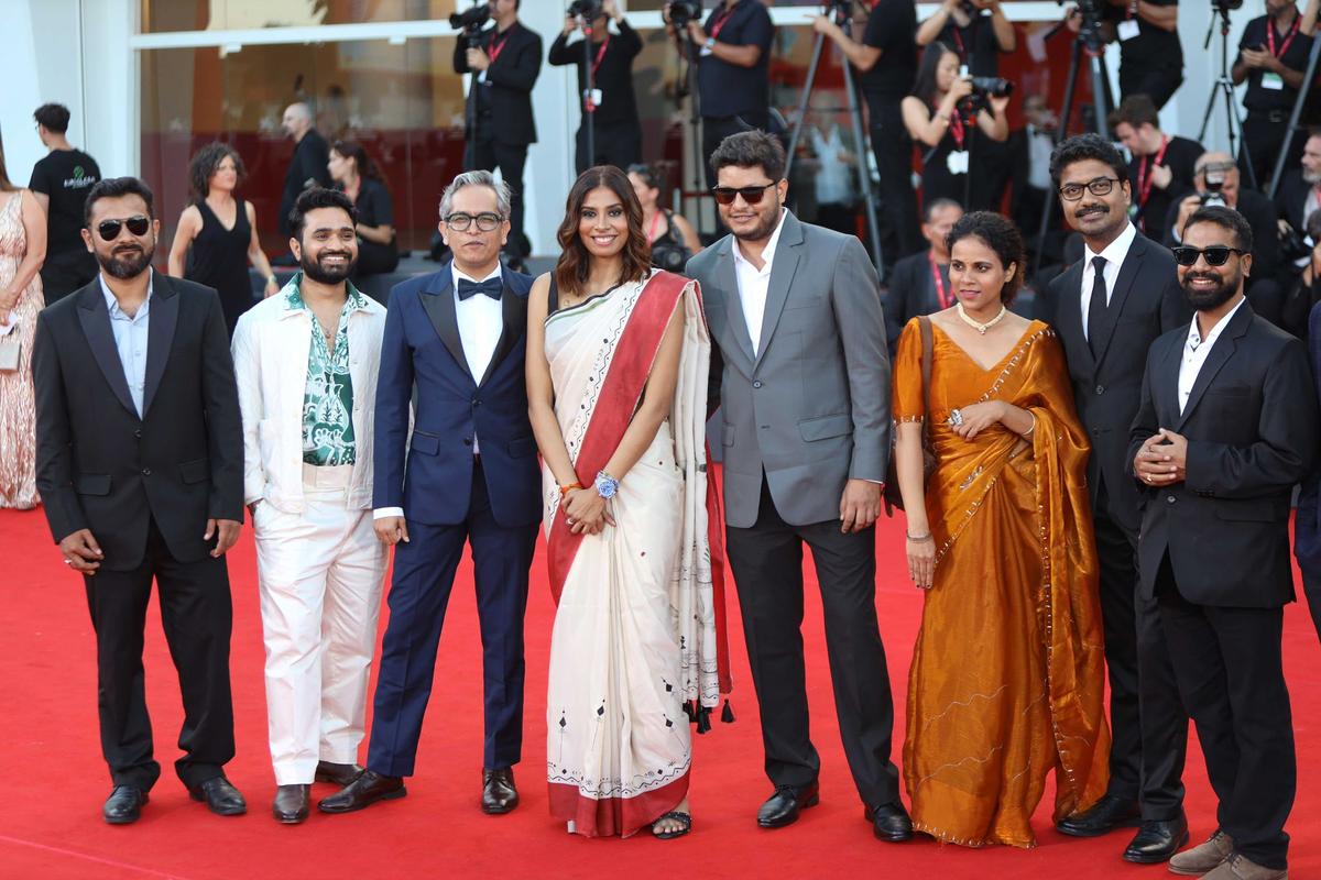 Romil Mod, Anuparna Roy, Bibhanshu Rai, Sumi Baghel and guests at the Venice Film Festival Romil Mod, Anuparna Roy, Bibhanshu Rai, Sumi Baghel and guests at the Venice Film Festival