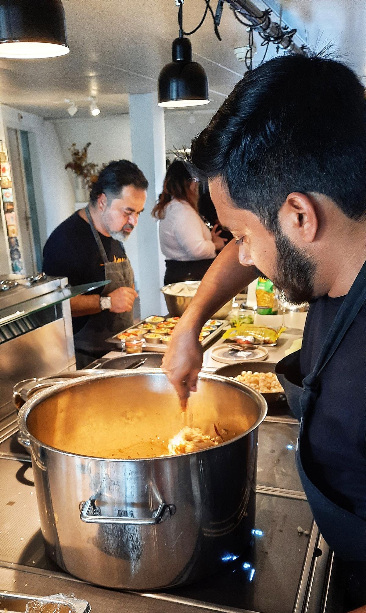 Chefs Thomas Zacharias and Vicky Ratnani 