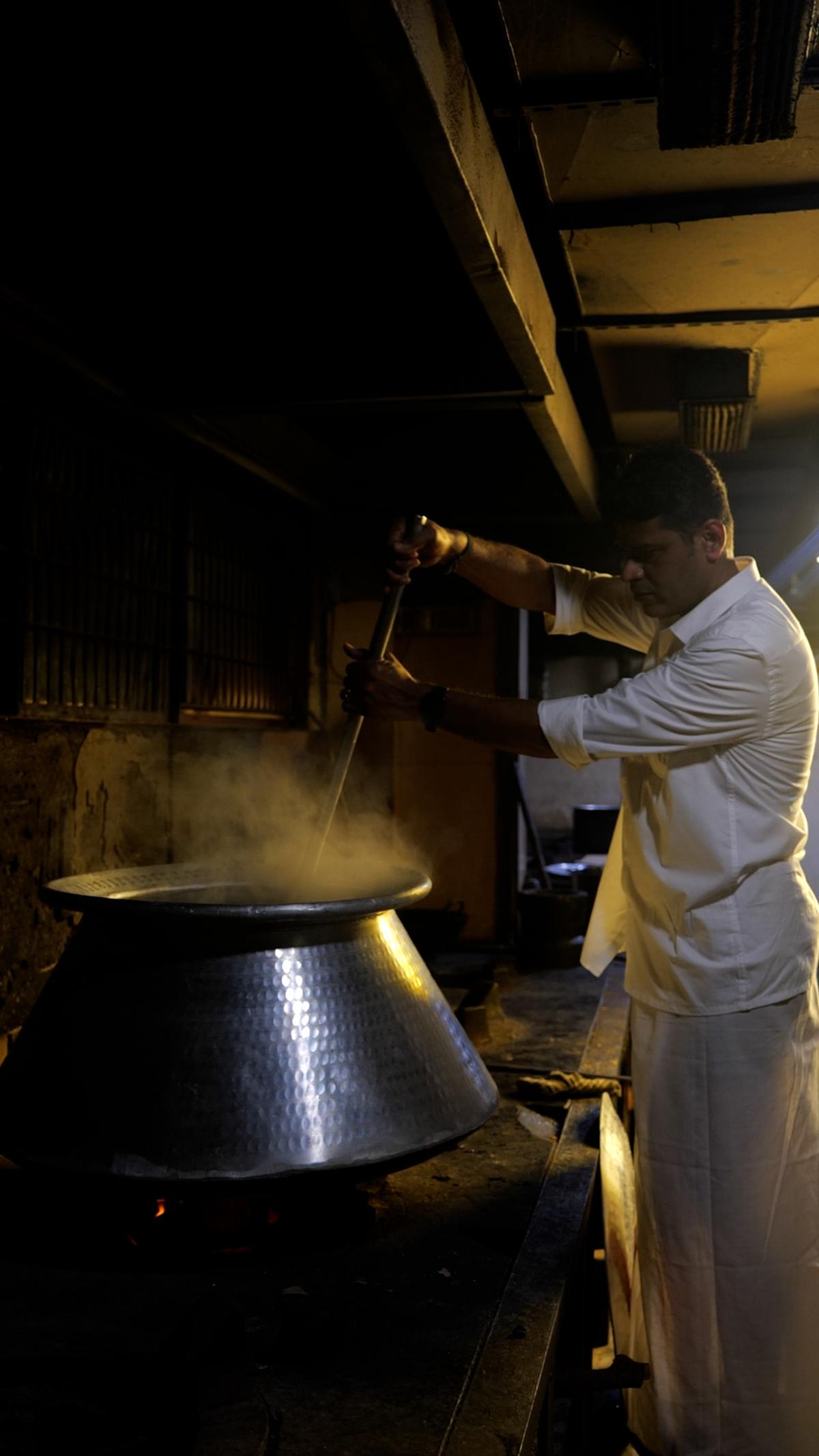 Dindigul biryani is made using short-grained seeraga samba rice Dindigul biryani is made using short-grained seeraga samba rice