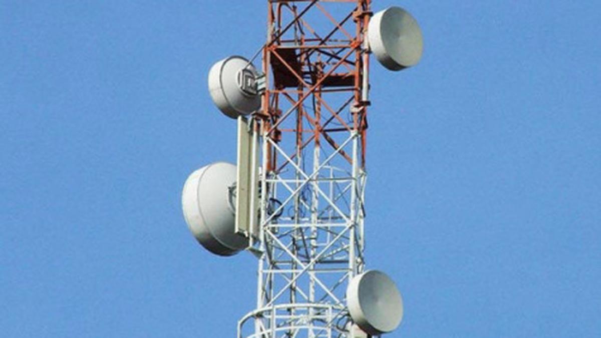 Police cannot refuse protection for erecting cell phone towers' - The Hindu