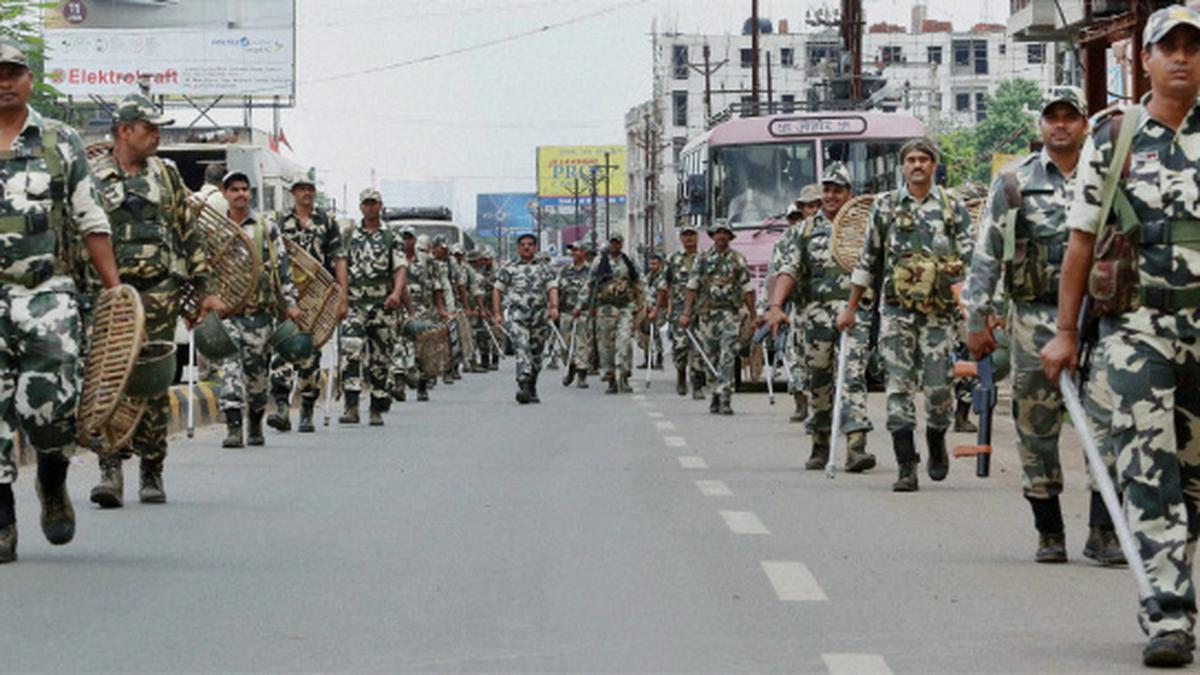 बिहार-बंगाल के बाद झारखंड पहुंची हिंसा, जमशेदपुर में रामनवमी जुलूस पर हुआ पथराव, 5 घायल- Violence reaches Jharkhand after Bihar-Bengal, stone pelting on Ram Navami procession in Jamshedpur, 5 injured