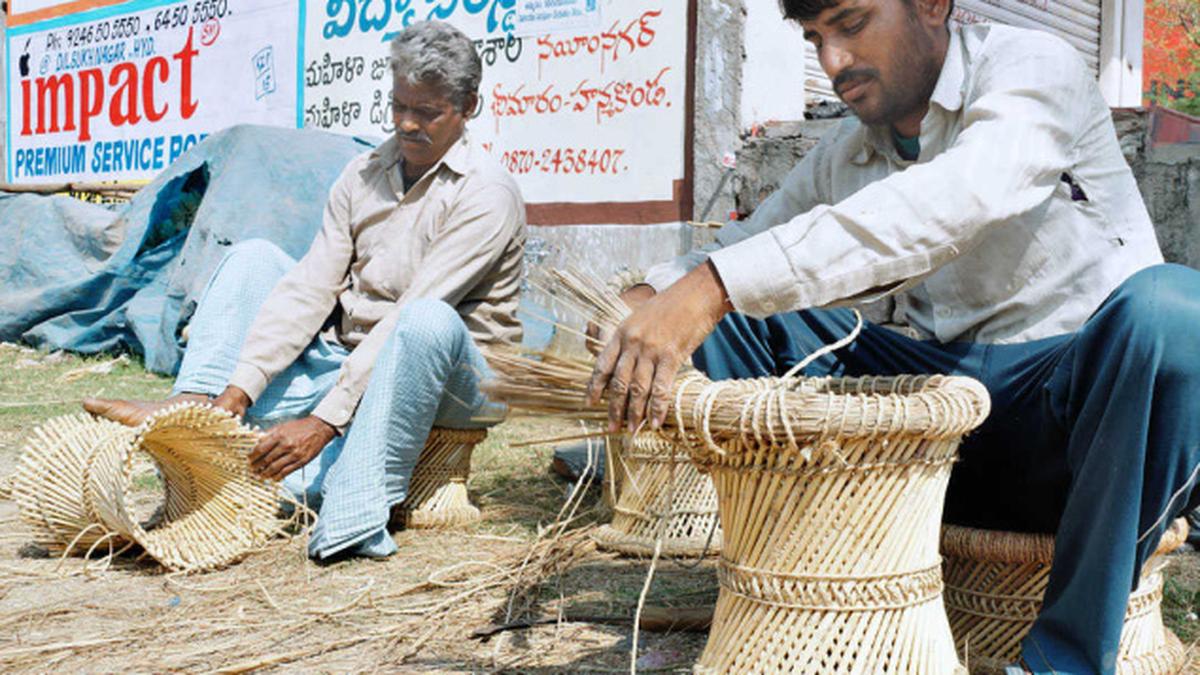 Weaving magic with nimble fingers The Hindu