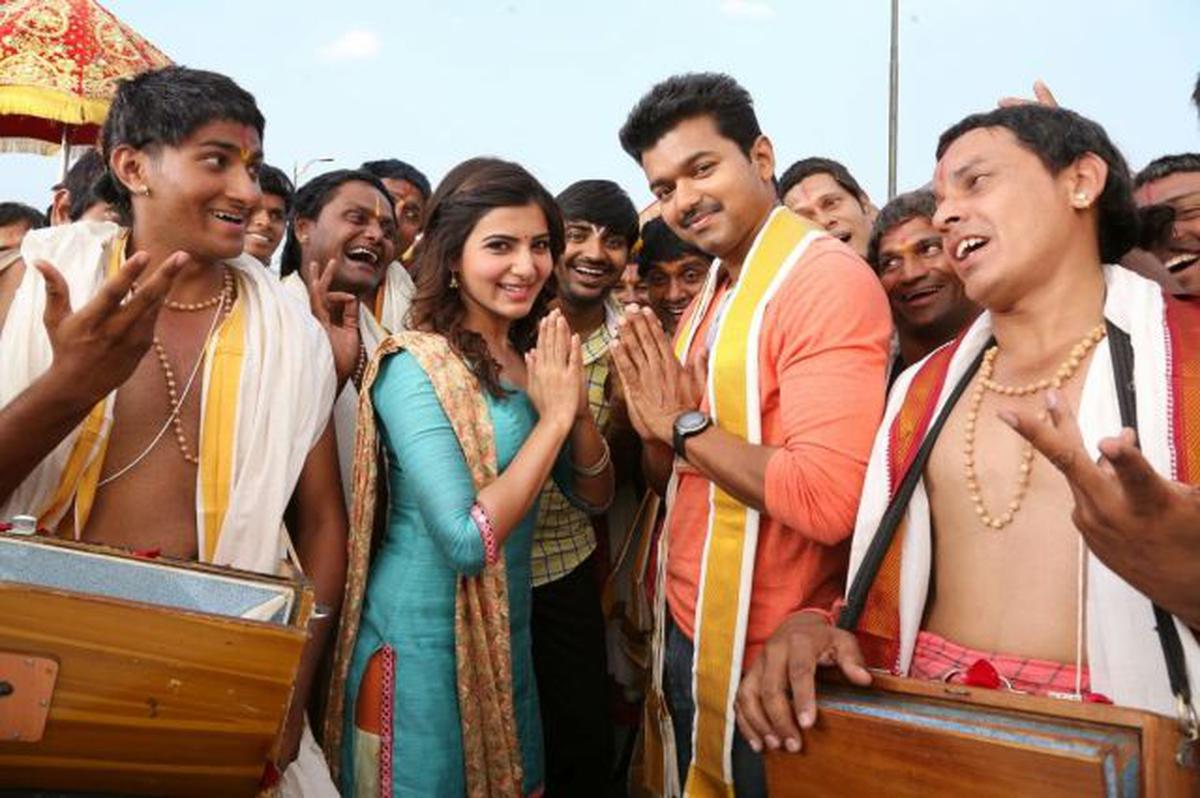 kaththi vijay stylish stills