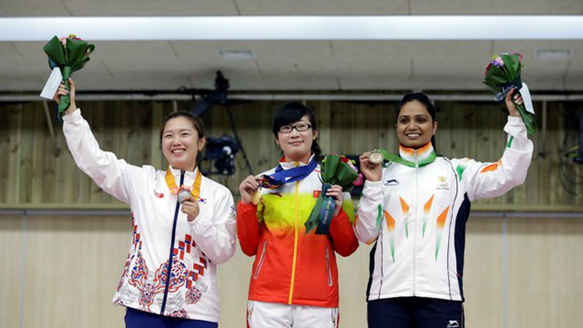 Shweta Chaudhary wins bronze in women’s 10m air pistol - The Hindu
