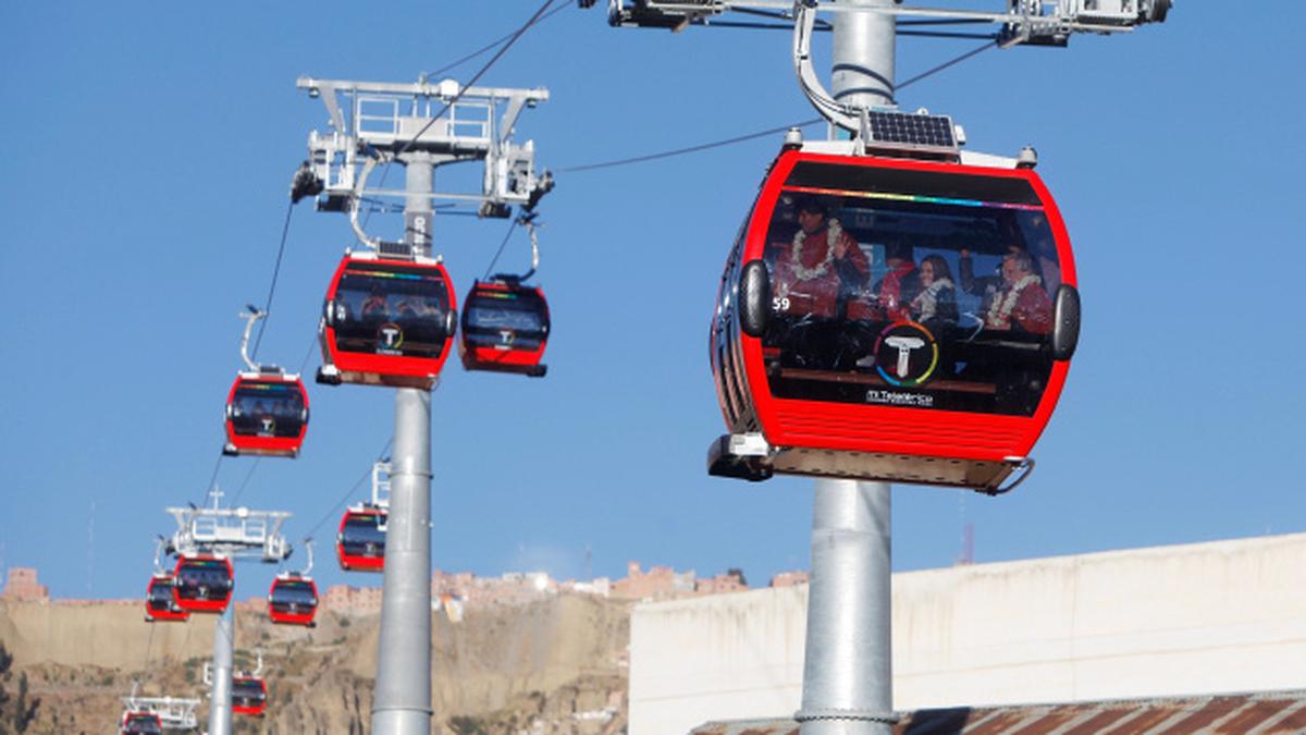 World's highest cable car opens in