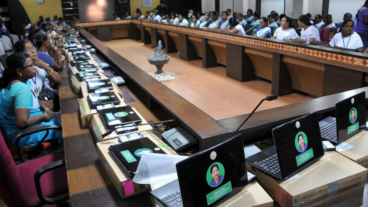 Nurses get laptops to maintain health charts of pregnant women now