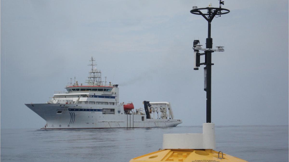 Ocean Buoys Collect Vital Data The Hindu 5997