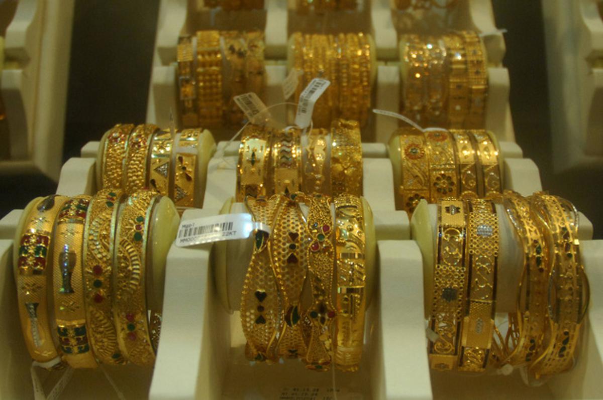 Грамм золота махачкале. Марокканское золото. Армянские золотые украшения. Армянский рынок золота. Золотой рынок в Ереване.