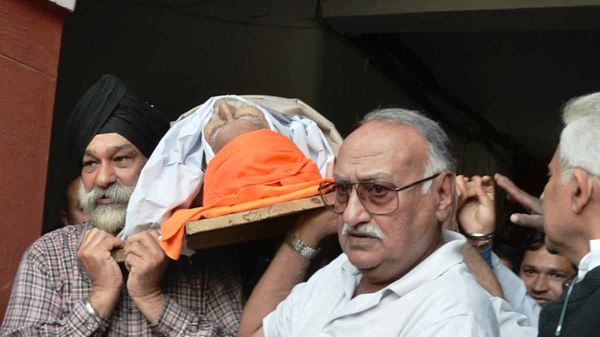 Khushwant Singh Dies At 99 The Hindu