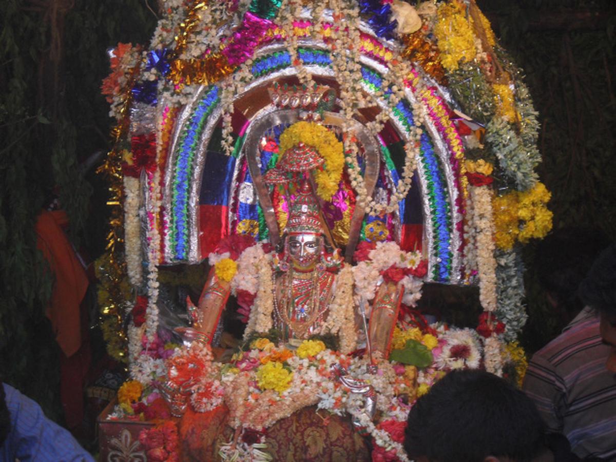 Festive spirit marks Gangamma jathara - The Hindu