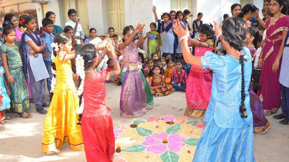 Fun and frolic mark Sankranti festivities in Vizag schools - The Hindu