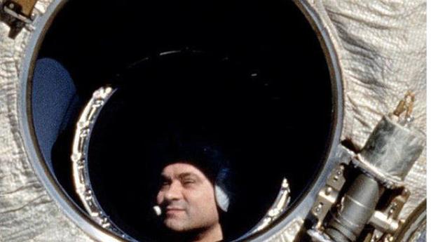 Valery Polyakov, took longest single trip to space, dies at 80