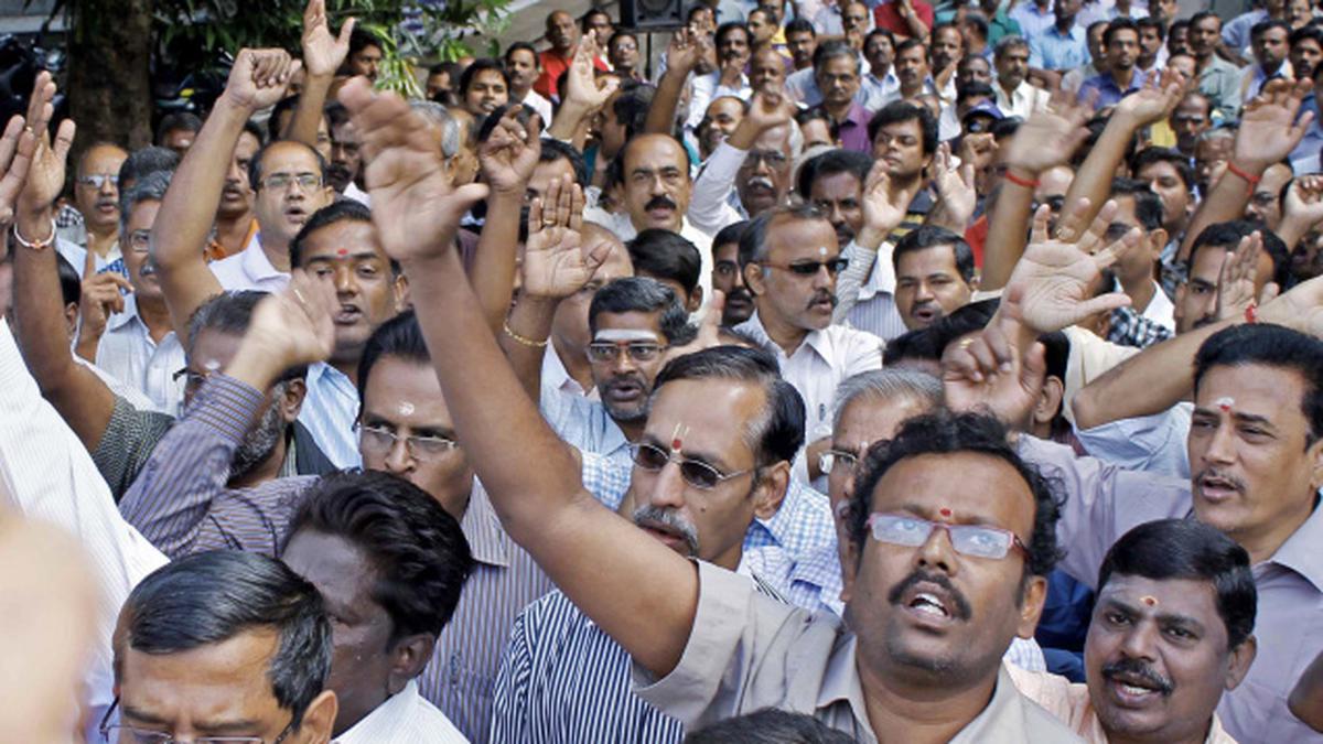 Bank strike hits operations in Coimbatore, Tirupur - The Hindu