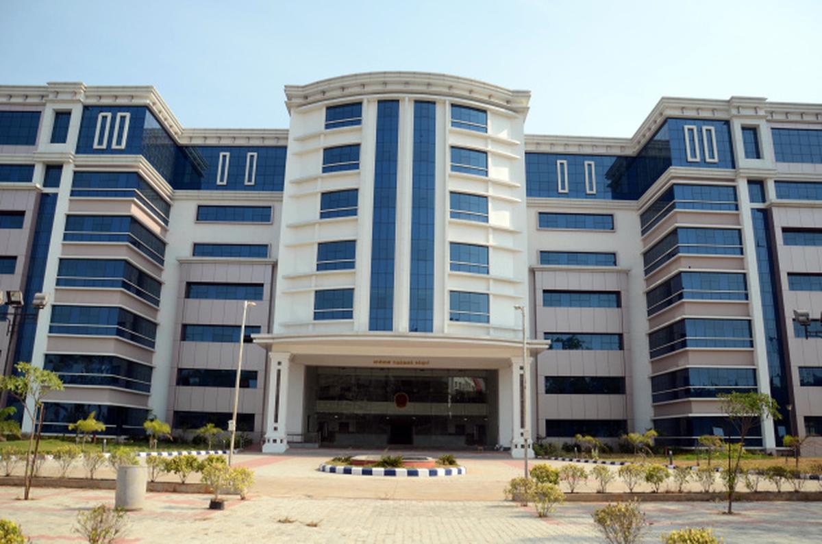 Madras Medical College’s new building awaits furniture, equipment The