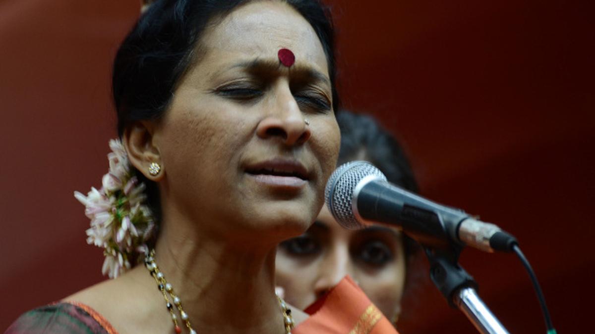 Bombay Jayashri to conduct Carnatic choir with kids on Sunday The Hindu