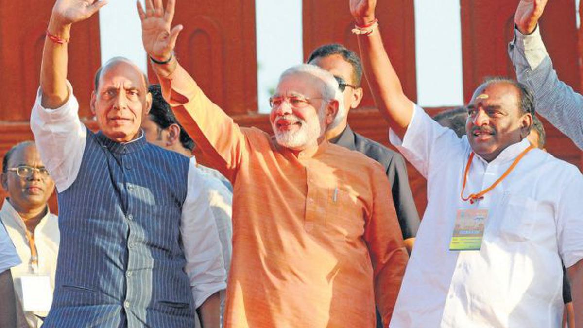 Modi lashes out at ‘divisive’ Congress - The Hindu