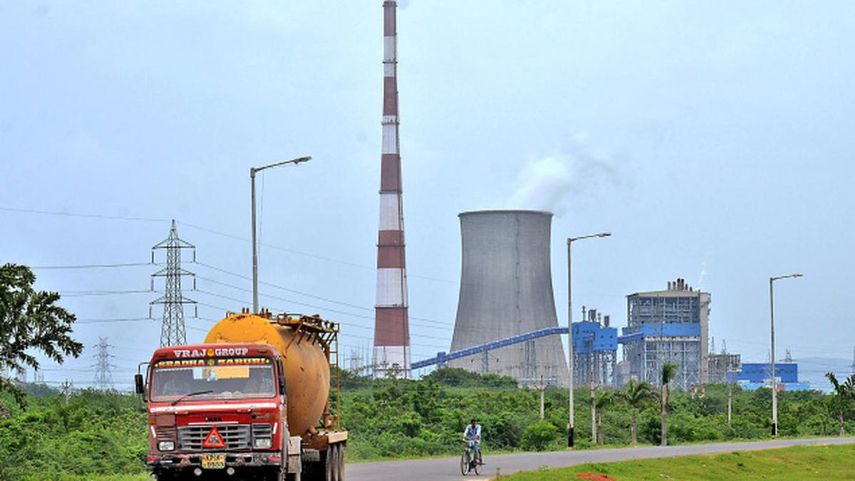 Apgenco Strike Likely To Hit Power Generation In Seemandhra - The Hindu