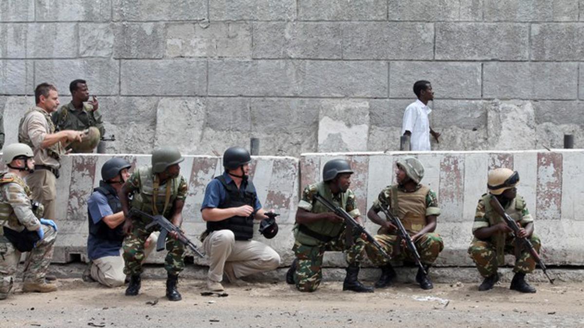 Five Somalis 7 militants killed in shootout at Mogadishu UN office