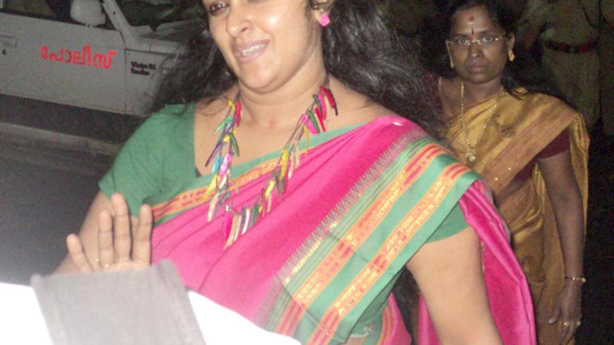 Shalu menon x videos