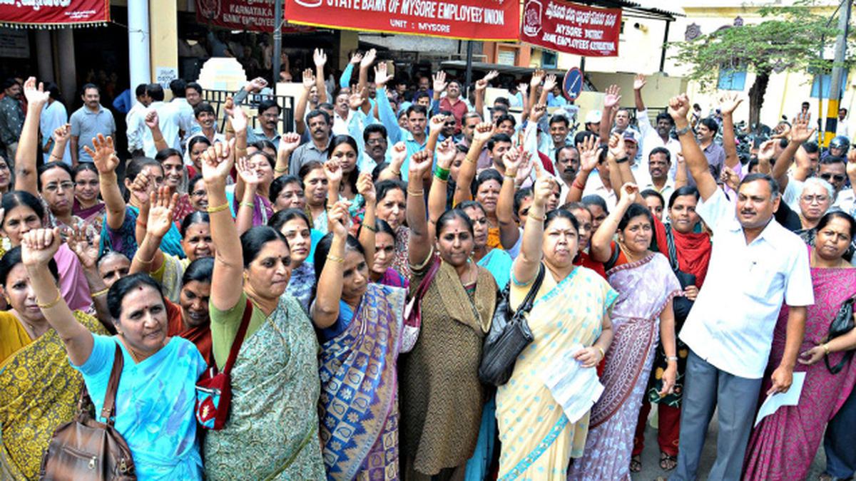 Strike evokes good response in Mysore industrial area The Hindu