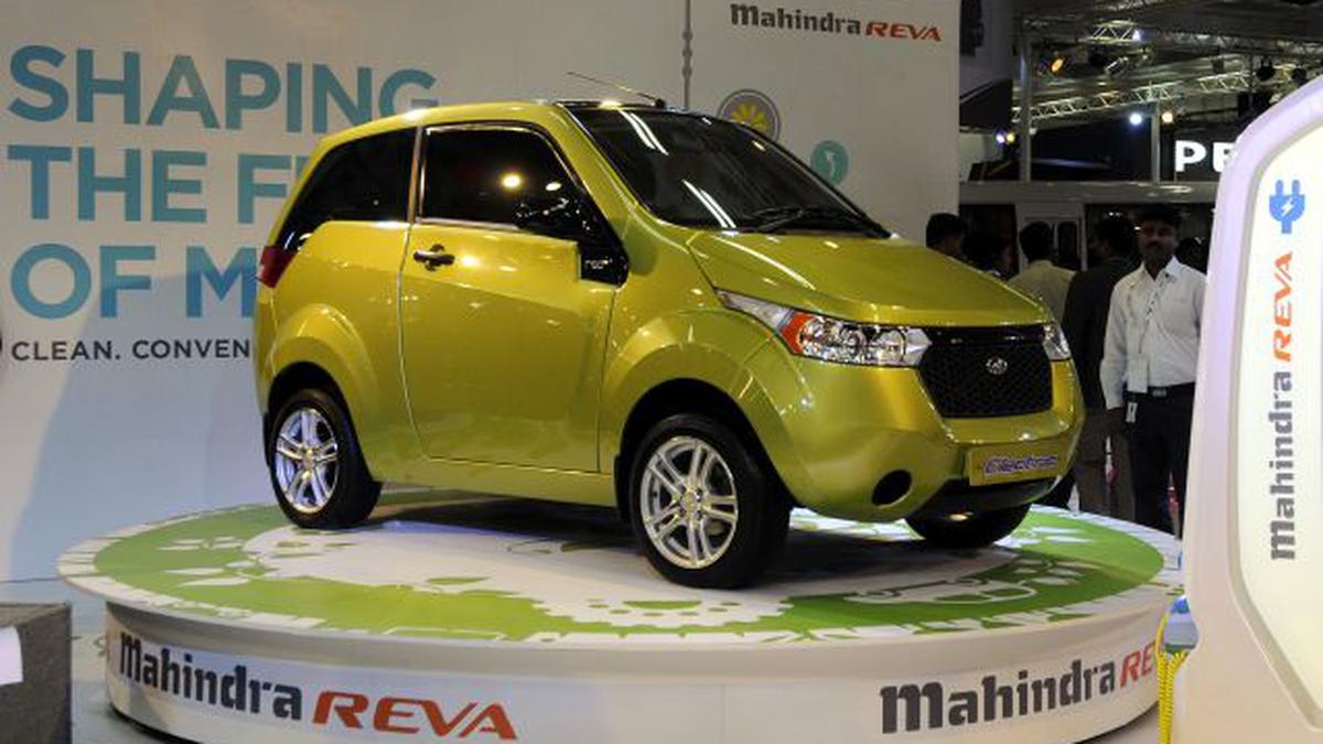 Mahindra deals reva i