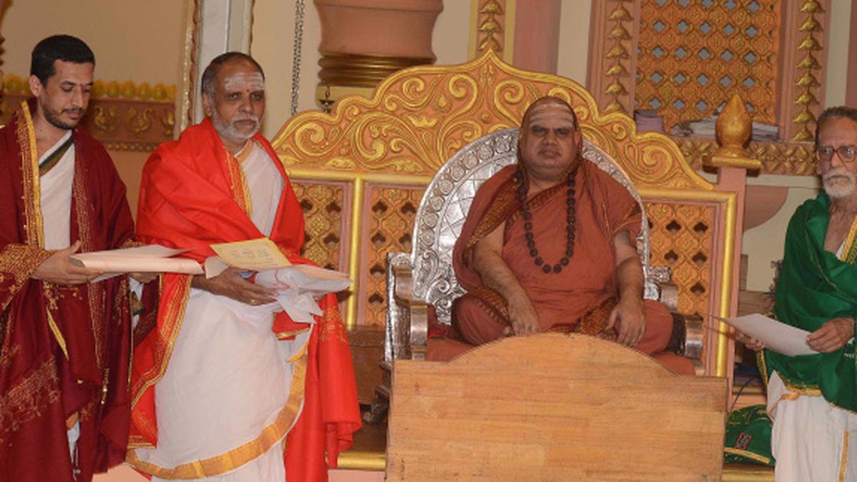 Sanskrit scholars honoured The Hindu