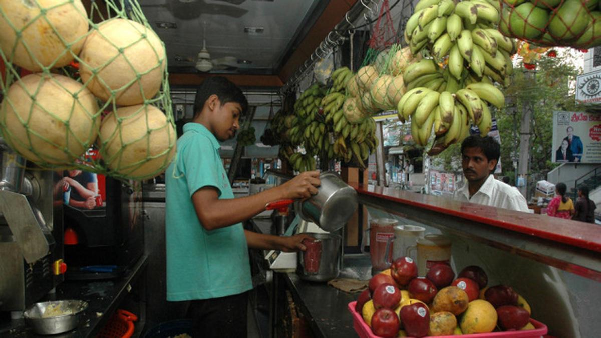 Heavy demand for fruit juices, soft drinks in city The Hindu