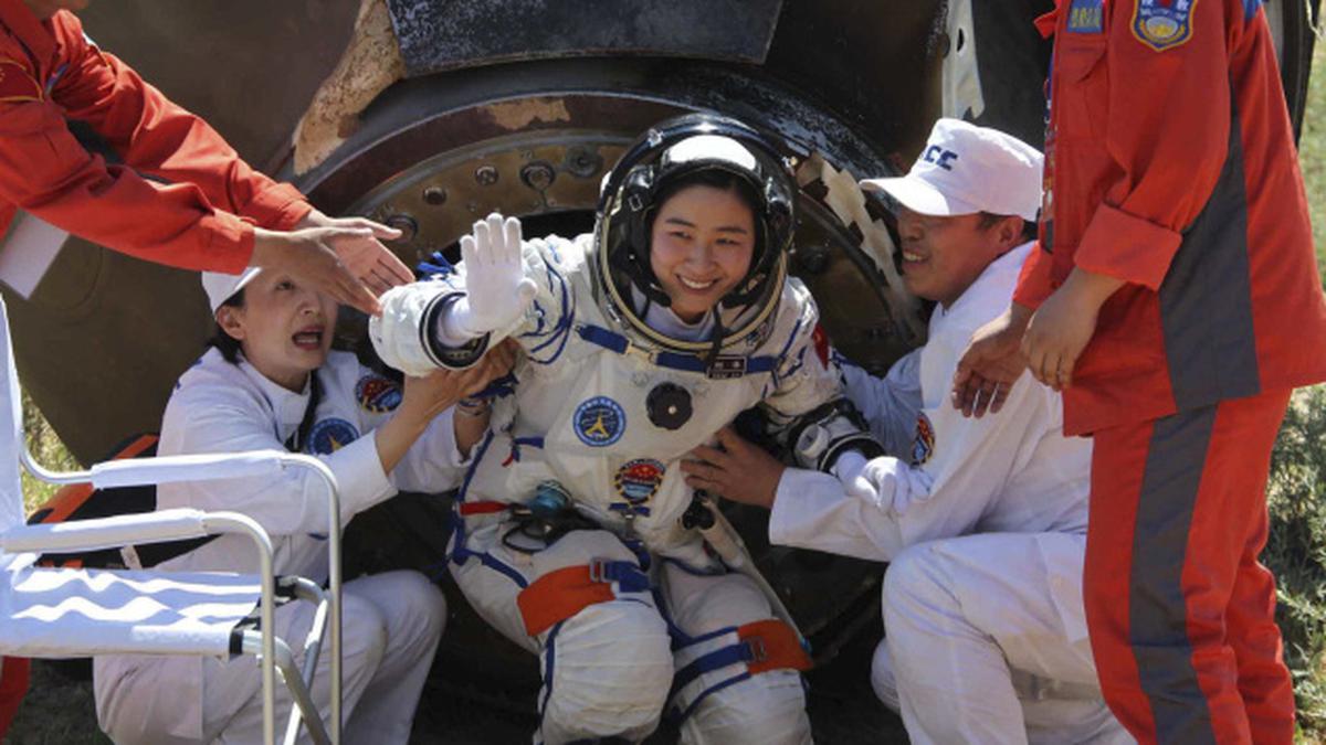 Chinese Astronauts Return To Earth - The Hindu