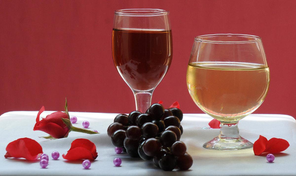 Homemade on sale grape wine