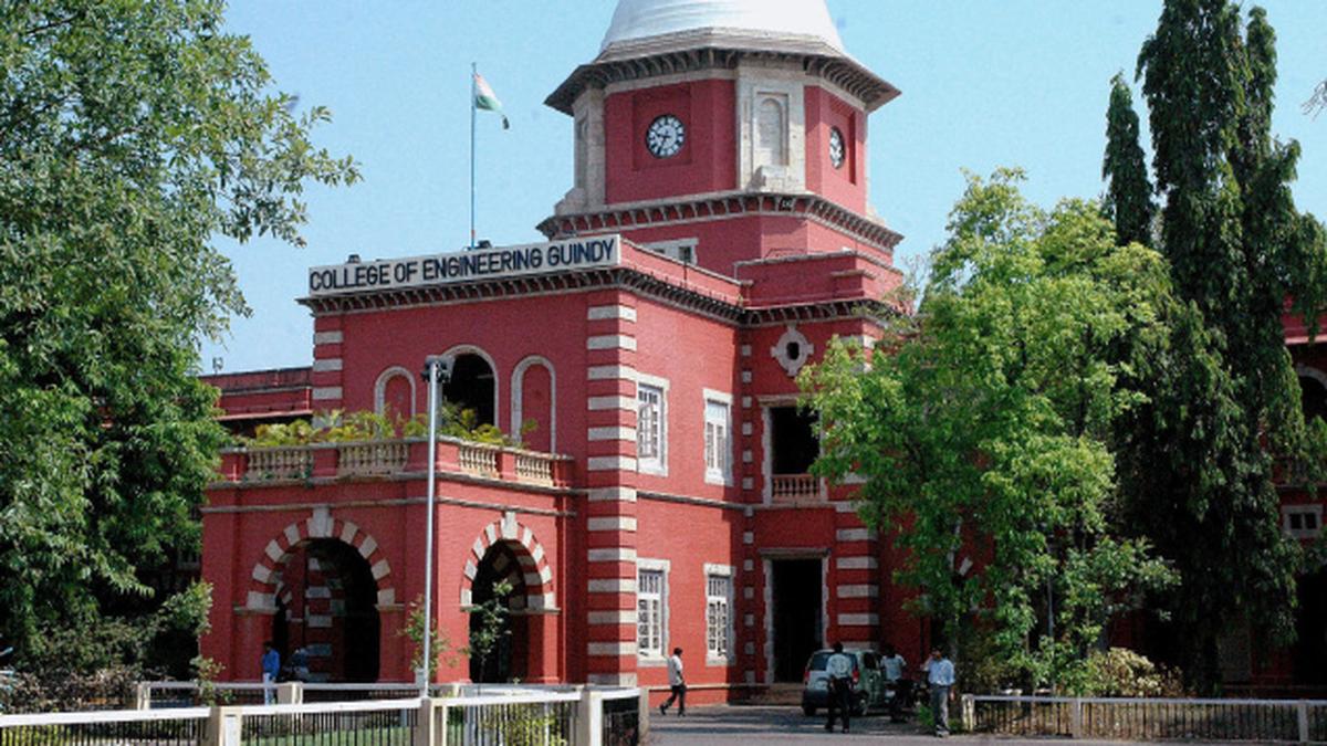 Survivors of time College of Engineering (Guindy) The Hindu