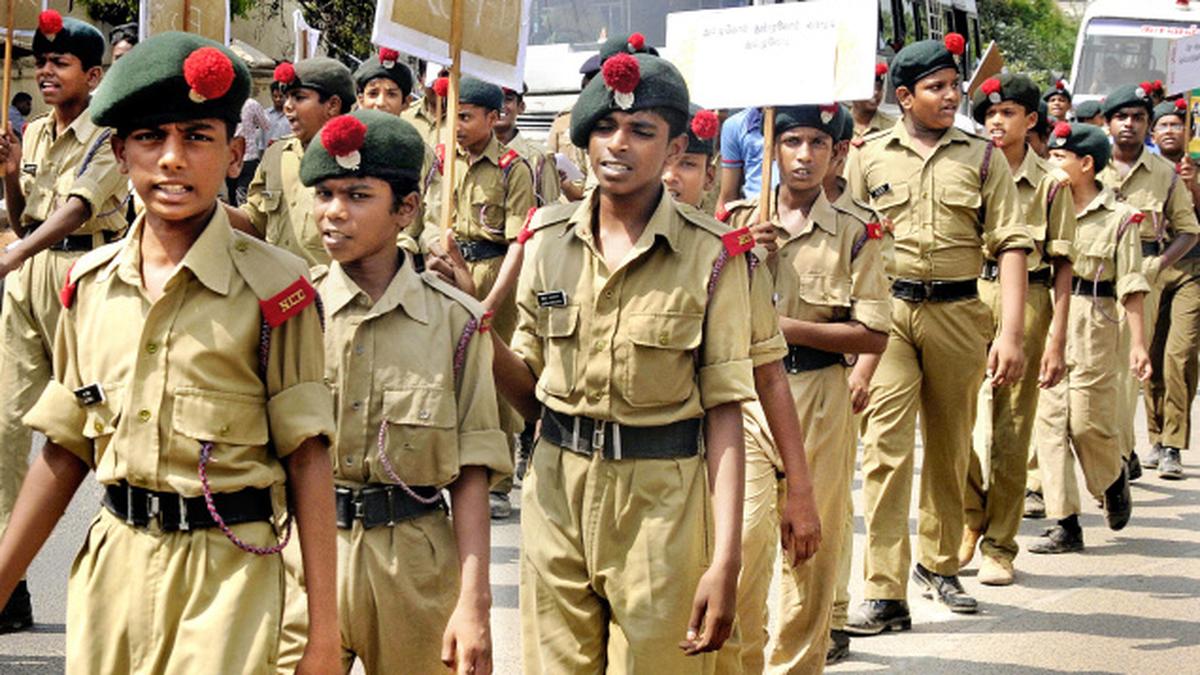 NCC cadets take out TB awareness rally - The Hindu