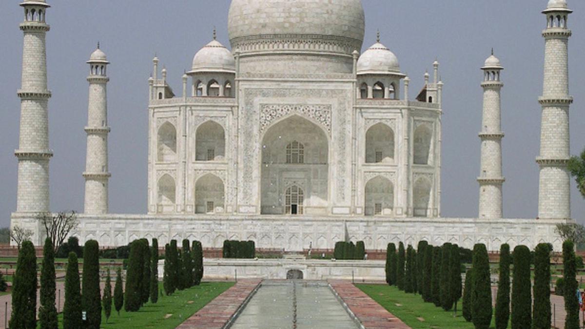 Taj Mahal one of the modern seven wonders of the world has a story