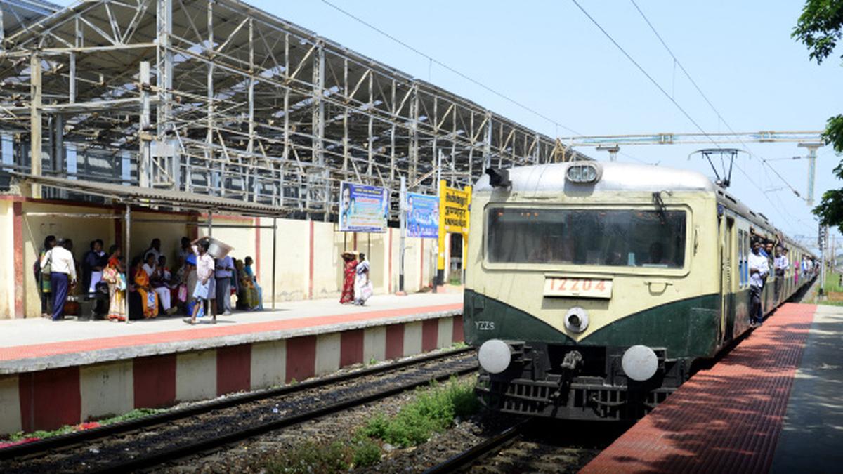 Women commuters using Annanur railway station concerned about safety
