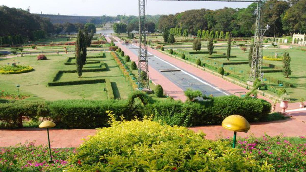 Cauvery row: KRS, Brindavan Gardens closed for tourists - The Hindu