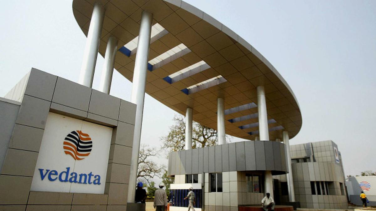 Vedanta to proceed with dollar bond sale in first post-Adani India credit test