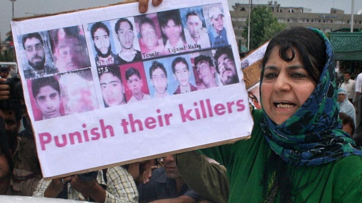 Pdp Locks Secretariat Gate To Protest Inaction The Hindu