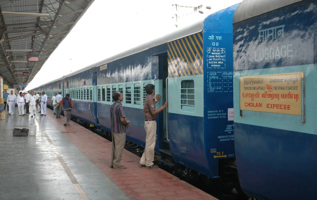 Change train. Said Express. Berth charge.