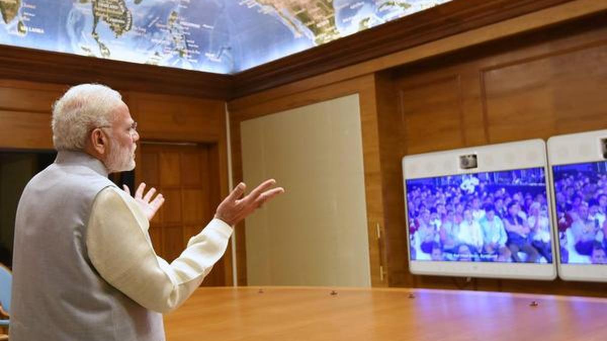 Modi wants railways to focus on speed and capacity - The Hindu