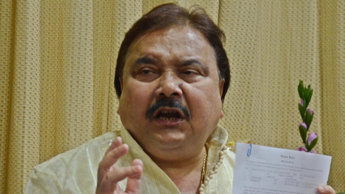 Trinamool leader apologises for saying party gave posts for cash