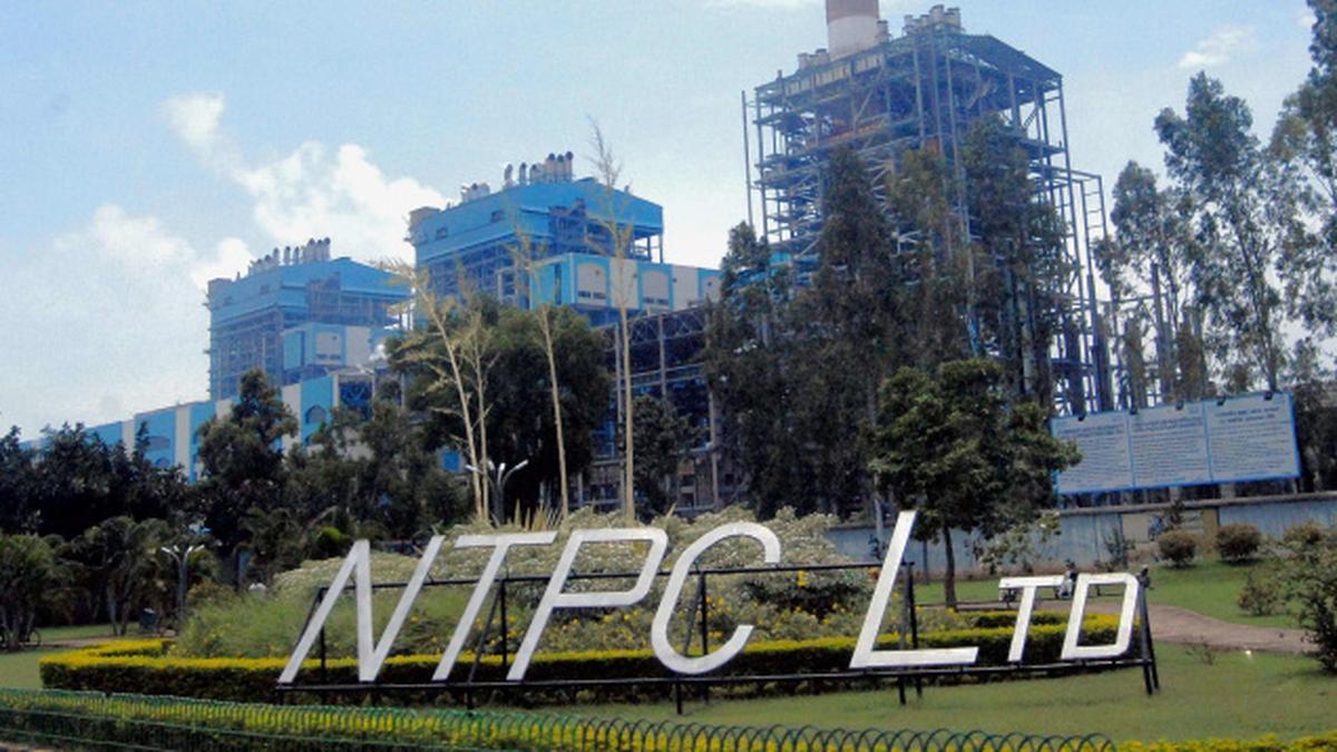 NTPC and ONGC Form Green Energy Joint Venture for Renewable and New Energy Expansion