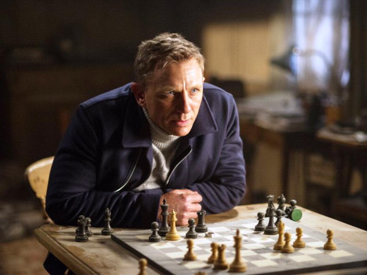 007 casino royale box office