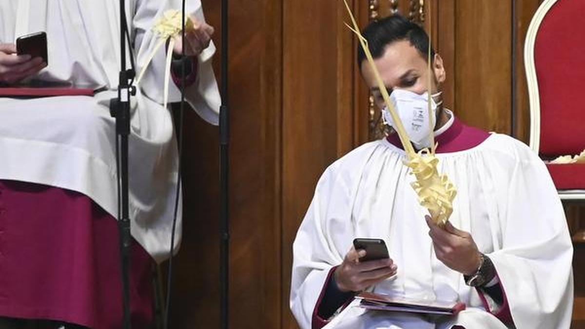 Why everyone should wear masks - The Hindu