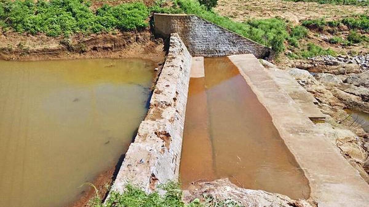 MDMK alleges poor water management The Hindu